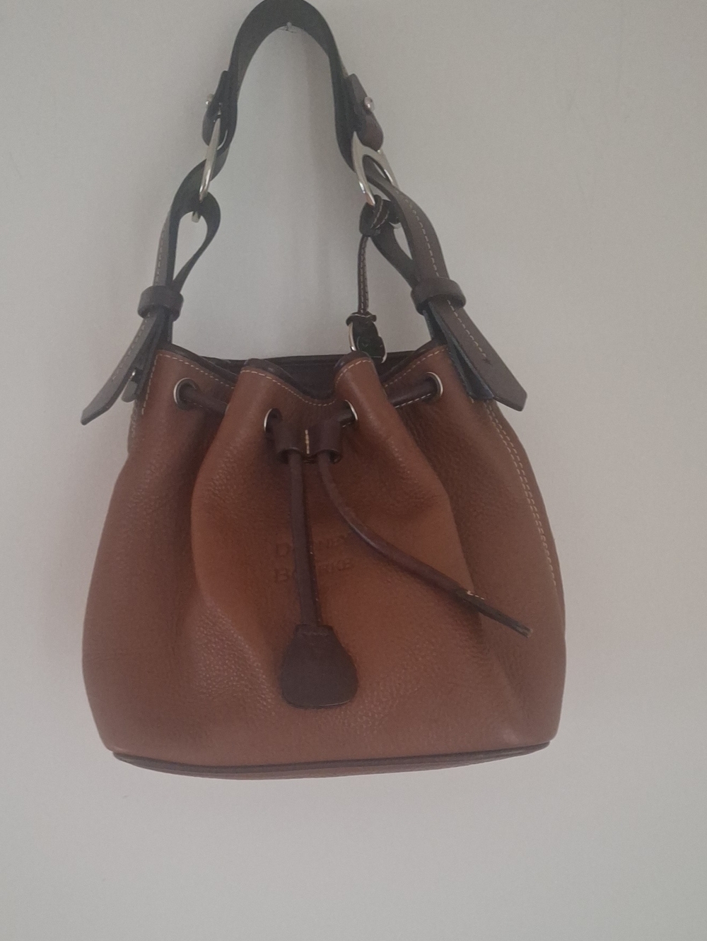 Vintage Dooney & Bourke Brown Pebbled Leather Drawstring Bucket Shoulder Bag L